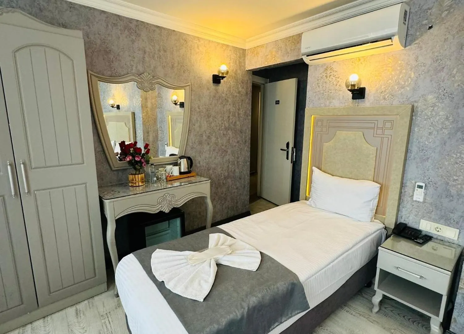 ***  איסטמבול Old City Viva Hotel טורקיה